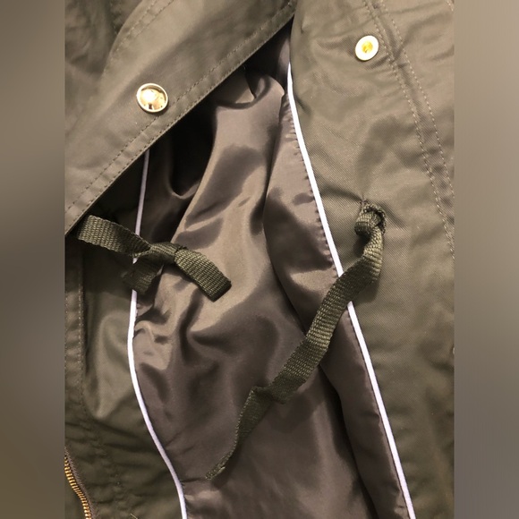 Medium size green Tommy Hilfiger jacket with cinchable waist - Picture 8 of 9